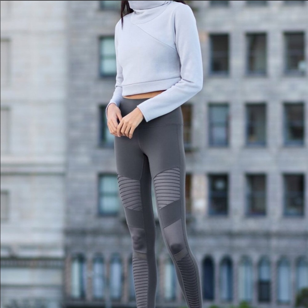 Alo Yoga Anthracite Moto Leggings